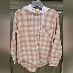 NWT Time & Tru cream and white flannel ling sleeve button down shirt with hood